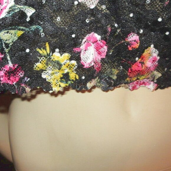 Torrid Curve Mesh Lace Bralette Size 4X No Wire Crop Top Dark Floral Whimsigoth - Picture 3 of 13